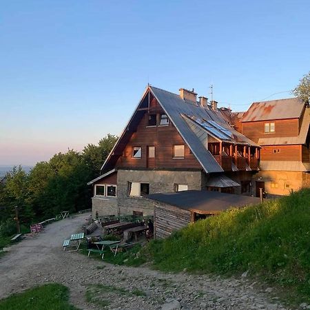 Schronisko Gorskie Pttk Na Jaworzynie Krynickiej Krynica-Zdrój Exteriör bild