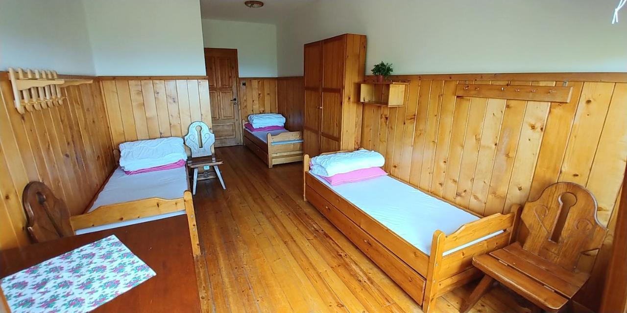 Schronisko Gorskie Pttk Na Jaworzynie Krynickiej Krynica-Zdrój Exteriör bild