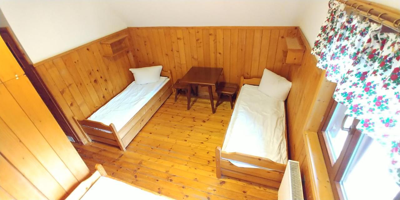 Schronisko Gorskie Pttk Na Jaworzynie Krynickiej Krynica-Zdrój Exteriör bild